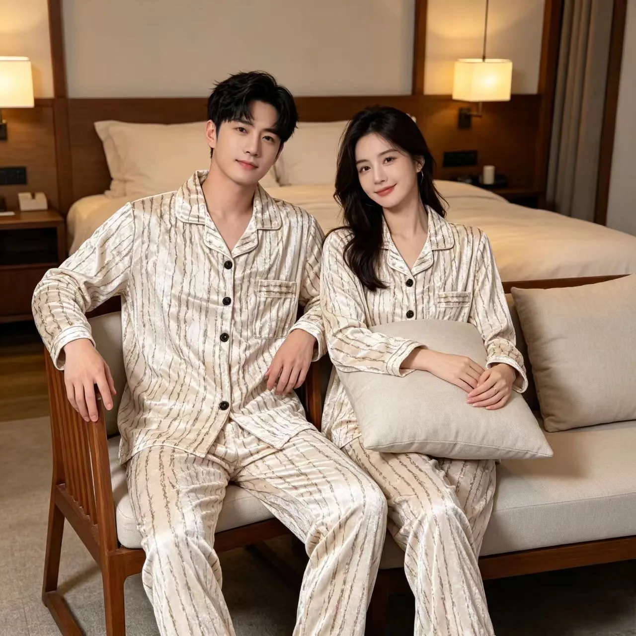 커플용 봄가을 신상 벨벳 파자마 긴팔 긴바지 투피스 세트 캐주얼 심플 카라 오픈 가디건 홈웨어 · 도매 · OEM · 전 세계 배송 - Detail 5