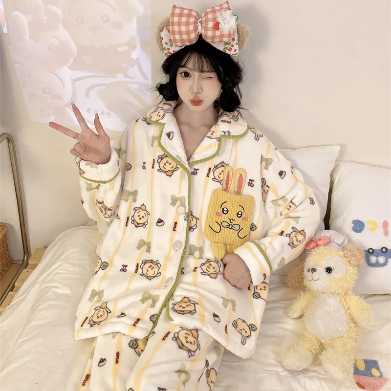 Nouveauté Automne-Hiver 2026 Pyjama Fille Flanelle 290g Cardigan Col Revers Épaissi Ensemble Homewear Cartoon · Grossiste · OEM · Mondial - View 4