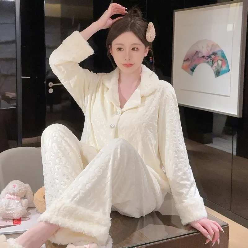 Ensemble de pyjama femme en velours polaire île, hiver, velours épaissi, gaufré, imprimé léopard, double face polaire, chaud, style petite fragrance, vêtement d'intérieur
