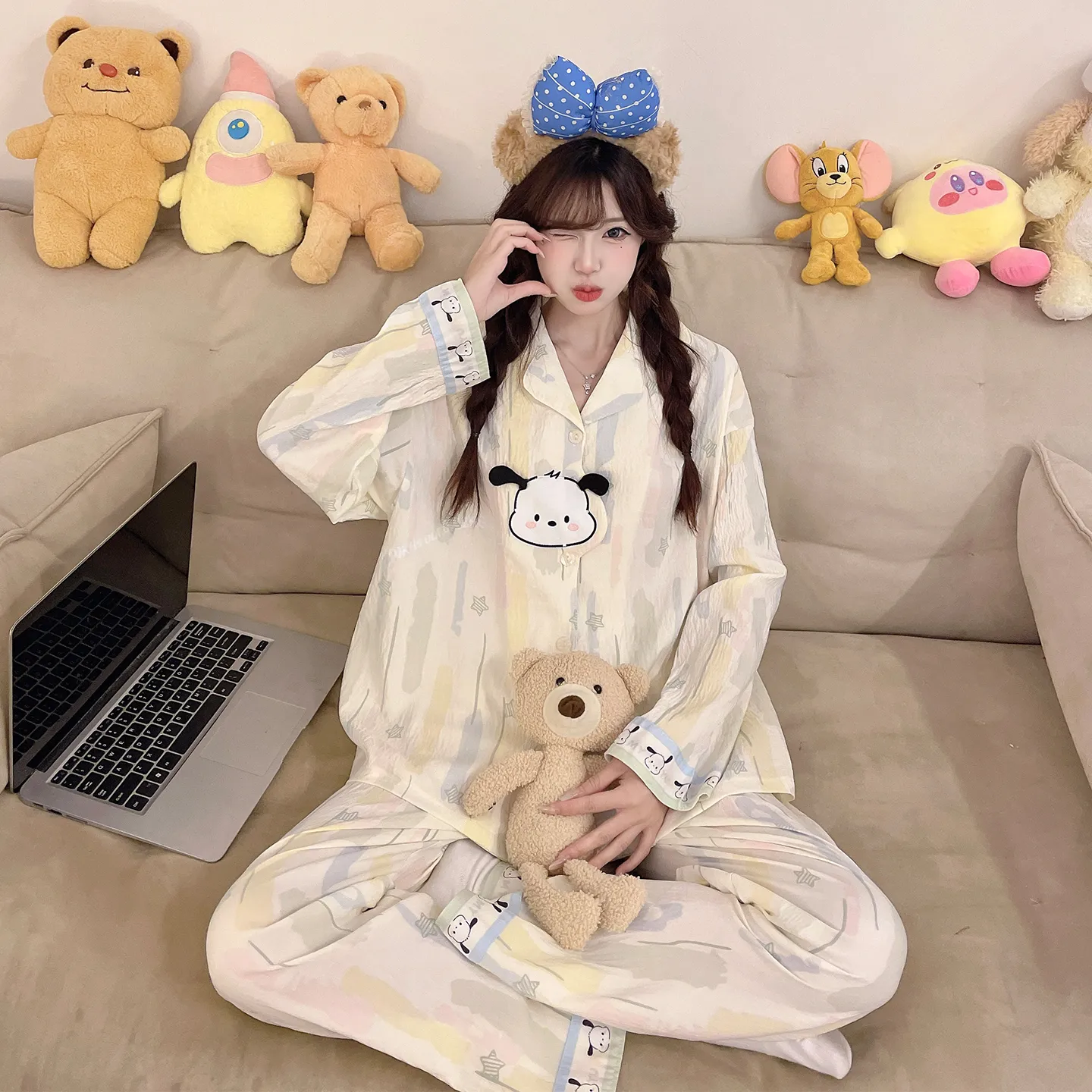 Piyama Wanita Model Baru 2026 Musim Semi/Gugur dengan Sulaman 3D, Bahan Cloud Cotton, Kerah Turn-down, Set Atasan Longgar & Celana Panjang untuk Remaja, Pakaian Rumah · Grosir · OEM · Pengiriman Global - View 4