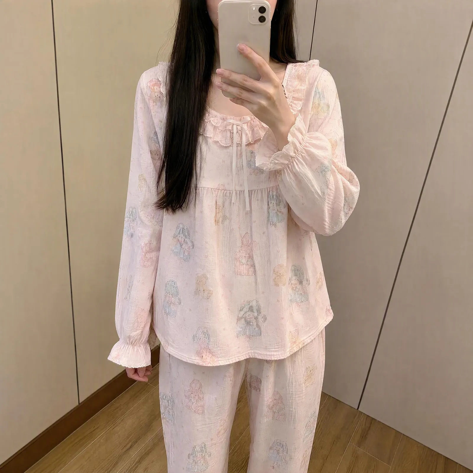 소프트걸 귀여운 돌 칼라 달콤 파자마 여성 봄가을 긴팔 얇은 인스 긴팔 홈웨어 · 도매 · OEM · 전 세계 배송 - View 1