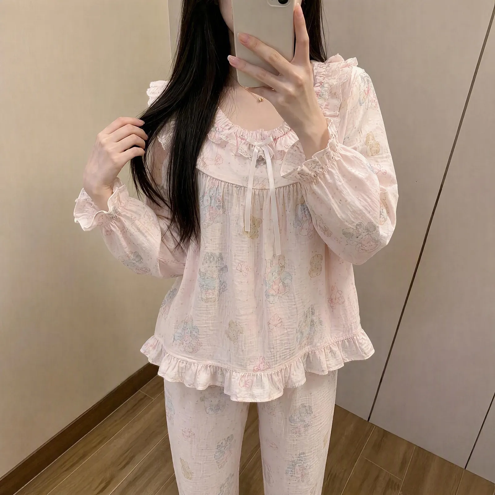소프트걸 귀여운 돌 칼라 달콤 파자마 여성 봄가을 긴팔 얇은 인스 긴팔 홈웨어 · 도매 · OEM · 전 세계 배송 - View 4