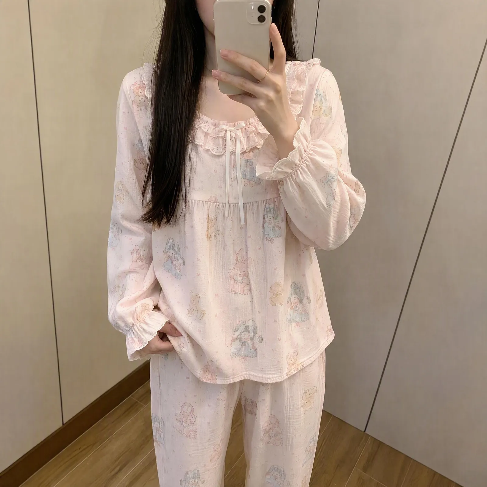 소프트걸 귀여운 돌 칼라 달콤 파자마 여성 봄가을 긴팔 얇은 인스 긴팔 홈웨어 · 도매 · OEM · 전 세계 배송 - View 2