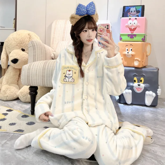 가을겨울 신상 파자마 여성 플란넬 290g 카디건 칼라 두꺼운 만화 홈웨어 세트 외출 가능 · 도매 · OEM · 전 세계 배송 - Detail 8