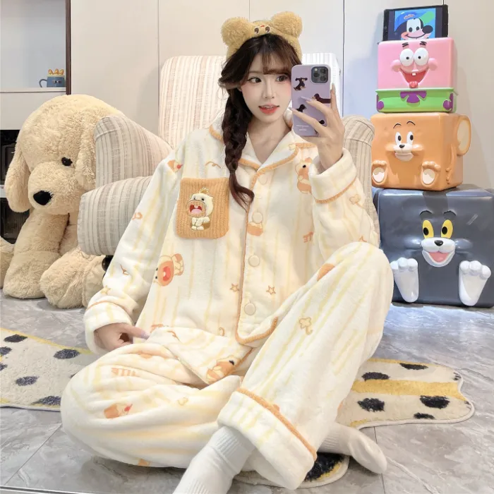 가을겨울 신상 파자마 여성 플란넬 290g 카디건 칼라 두꺼운 만화 홈웨어 세트 외출 가능 · 도매 · OEM · 전 세계 배송 - Detail 6
