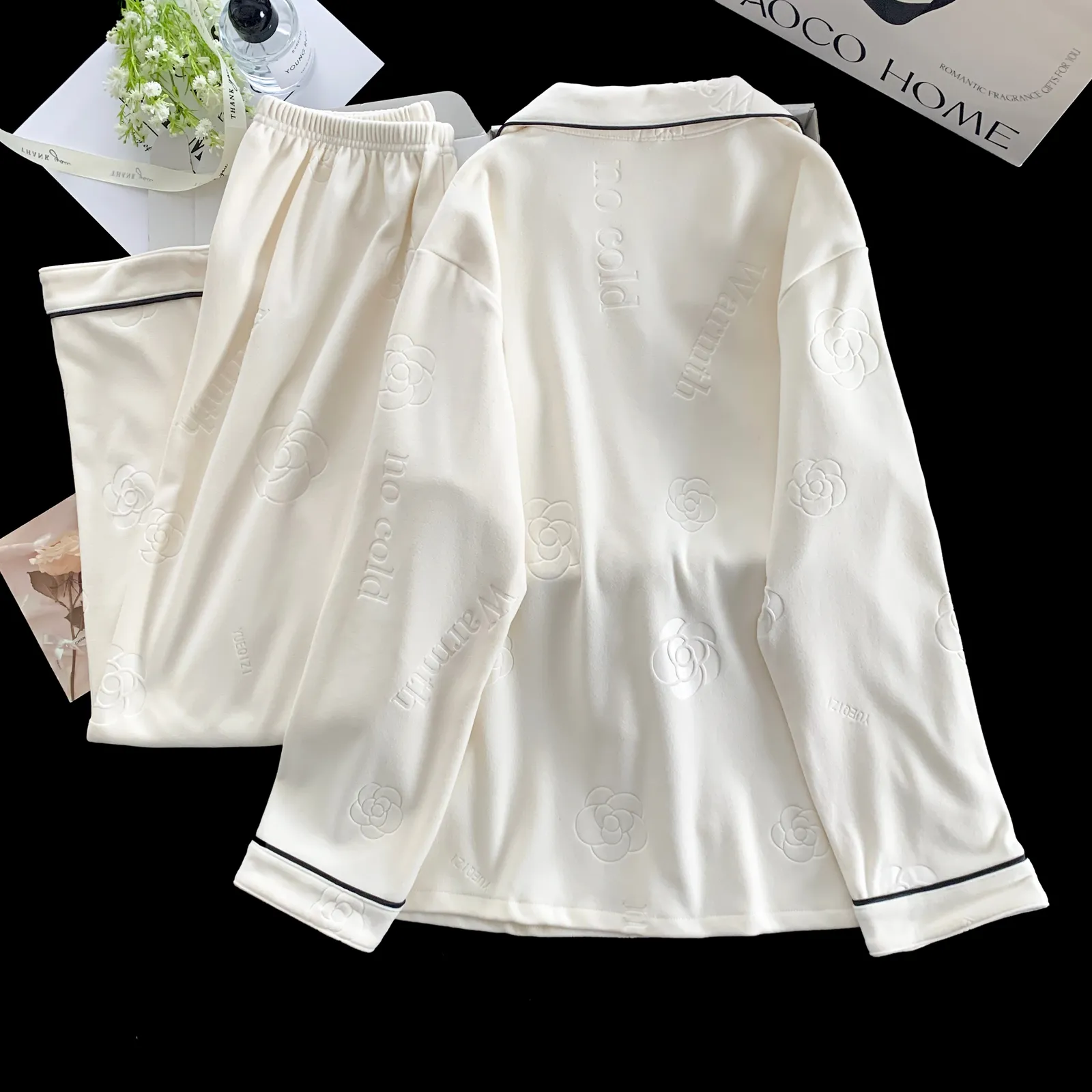 Fashion Embossed Embroidery Double-Sided German Velvet Women's Home Wear Soft Long Sleeve Pants Simple 2-Piece Set · Wholesale · OEM · Worldwide Shipping - View 3