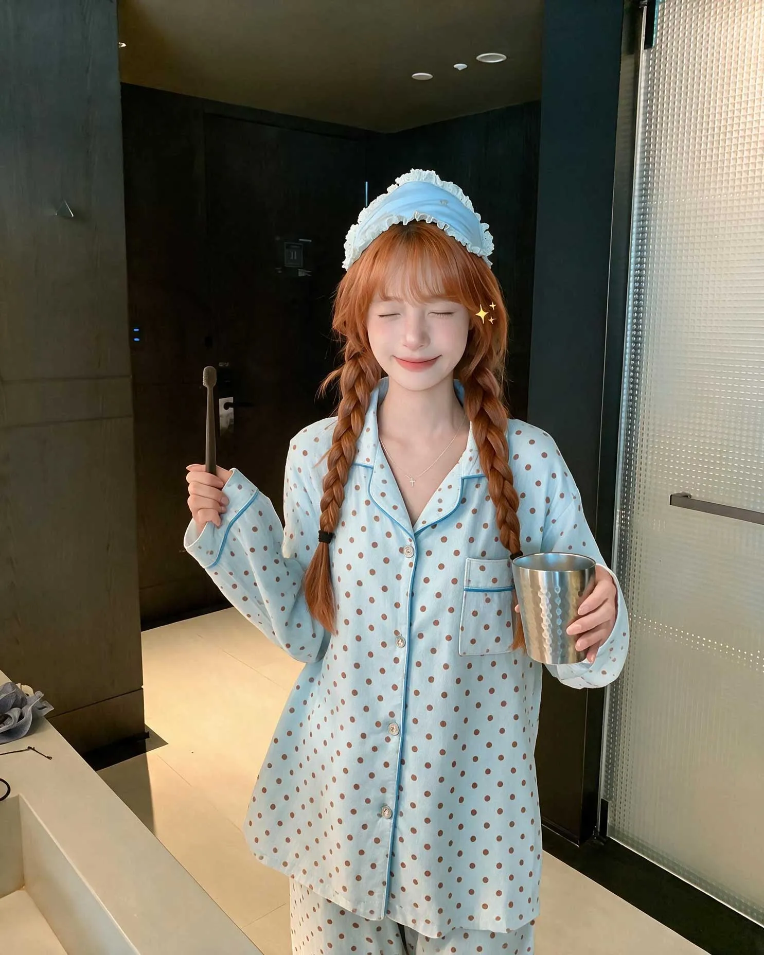 신상 가을 겨울 아일랜드 플리스 여성 파자마 심플 물방울 긴팔 긴바지 투피스 세트 외출 가능 따뜻한 홈웨어 · 도매 · OEM · 전 세계 배송 - Detail 9