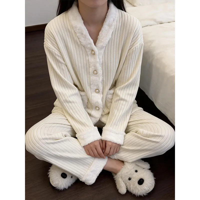 Cashmere Pajamas for Women Autumn/Winter 2026 New Thickened Warm Comfortable Sweet and Cute Homewear Two-Piece Set · Wholesale · OEM · Worldwide Shipping - View 2