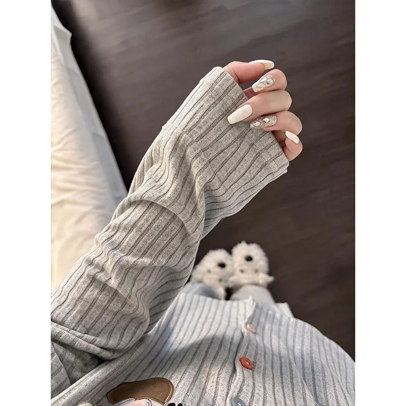 Cashmere Pajamas for Women Autumn/Winter 2026 New Thickened Warm Comfortable Sweet Cute Homewear Two-Piece Set · Wholesale · OEM · Worldwide Shipping - View 4