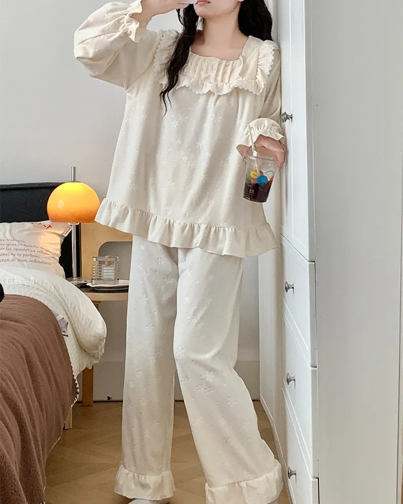 6706Z# Nouvelle collection hiver pyjama femme épais en velours polaire île, style princesse en dentelle, manches longues, ensemble de vêtements d'intérieur doux · Grossiste · OEM · Mondial - View 2