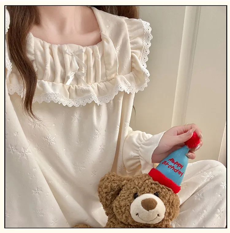 6706Z# Nouvelle collection hiver pyjama femme épais en velours polaire île, style princesse en dentelle, manches longues, ensemble de vêtements d'intérieur doux · Grossiste · OEM · Mondial - Detail 13