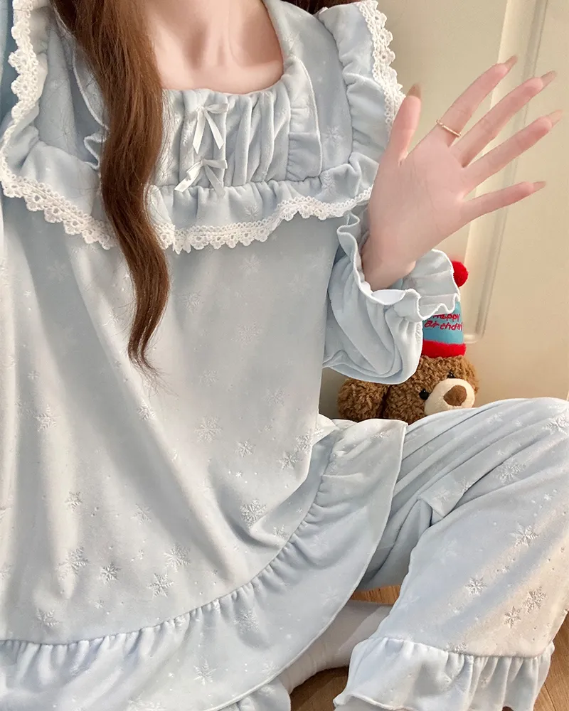 6706Z# Nouvelle collection hiver pyjama femme épais en velours polaire île, style princesse en dentelle, manches longues, ensemble de vêtements d'intérieur doux · Grossiste · OEM · Mondial - View 4