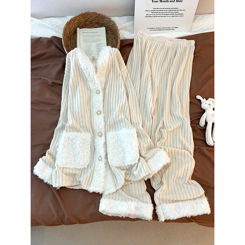 German Velvet Warm Pajamas Women Autumn Winter 2026 New Long Sleeve Long Pants Sweet Style Floral Loungewear Loose Set · Wholesale · OEM · Worldwide Shipping - Detail 2