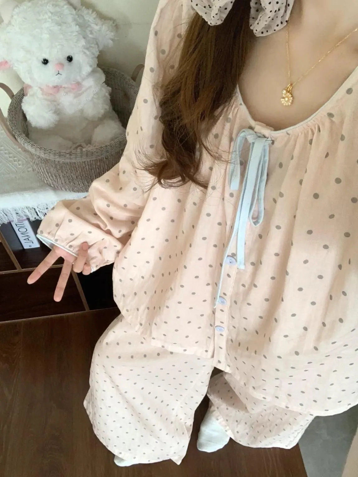 Nouveauté printemps-automne ensemble pyjama femme coton nuage motif pois col rond doux portable comme tenue d'intérieur · Grossiste · OEM · Mondial - Detail 5