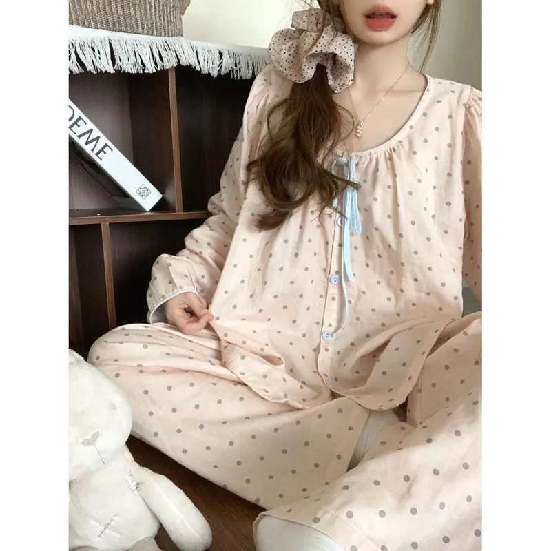 Nouveauté printemps-automne ensemble pyjama femme coton nuage motif pois col rond doux portable comme tenue d'intérieur · Grossiste · OEM · Mondial - View 1