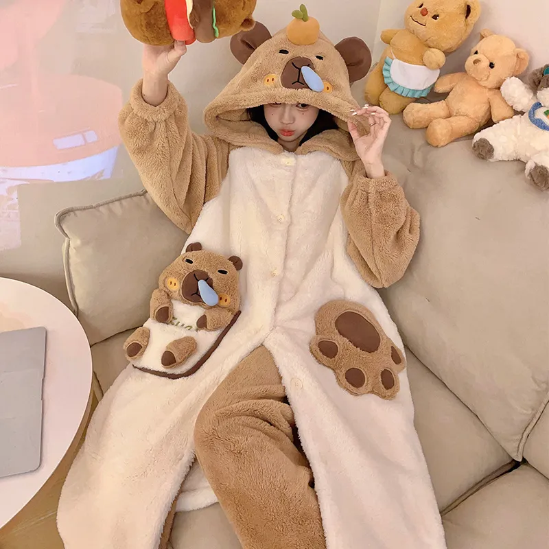 Nouveauté automne-hiver 2026 pour femme, pyjama de grossesse, peignoir long mignon et épais, chaud, en polaire, ensemble de loungewear · Grossiste · OEM · Mondial