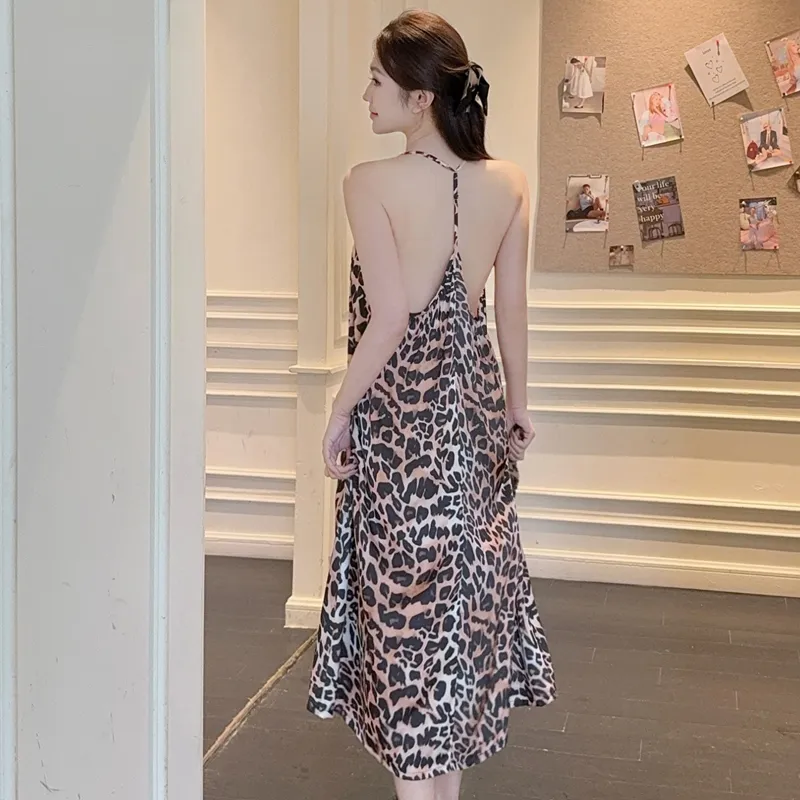 In-Stock Sexy Sleepwear Women Ice Silk Cami Nightdress Robe Two-Piece Set Leopard Print Long Length with Fixed Chest Pads Premium Feel · Wholesale · OEM · Worldwide Shipping - Detail 4