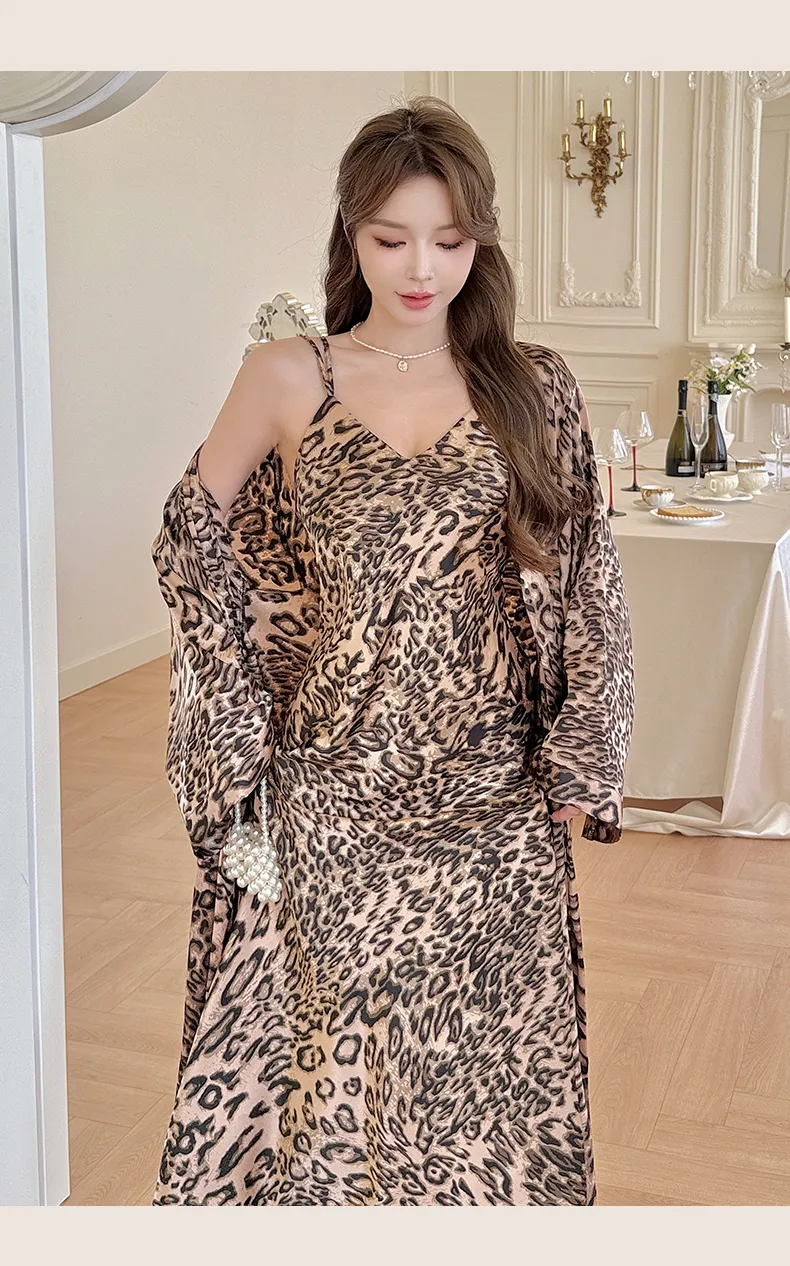 Women's French Premium Leopard Print Ice Silk Sleepwear Set, Camisole Nightgown with Padding and Robe, Two-Piece Western-Style Loungewear · Wholesale · OEM · Worldwide Shipping - Detail 15
