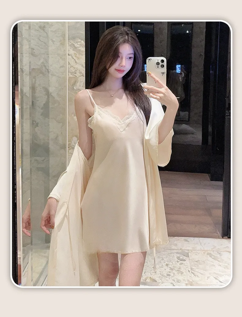 신상 여성 슬립 잠옷 섹시 솔리드 파자마 얇은 아이스 실크 V넥 할로우 레이스 스커트 로브 · 도매 · OEM · 전 세계 배송 - Detail 19