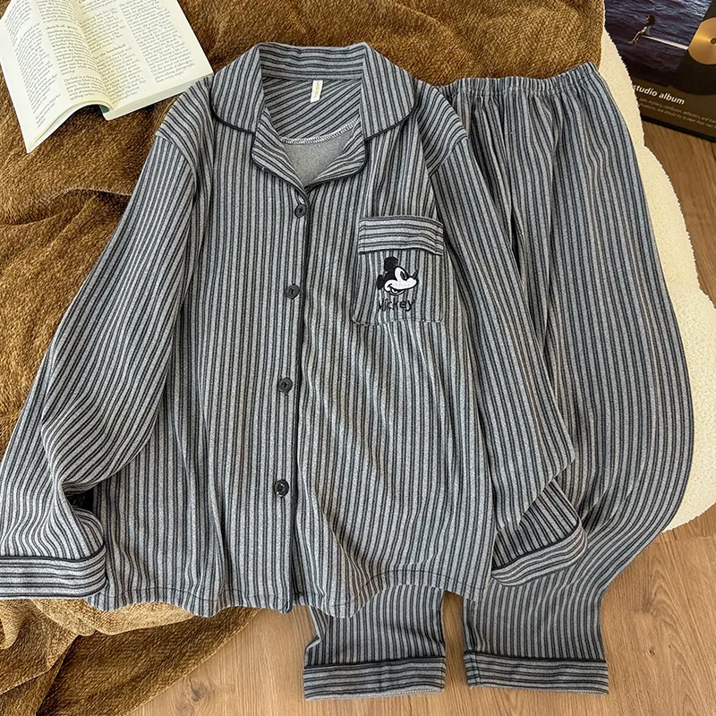 Photo réelle#Pyjama chaud et doublé en velours allemand à rayures Mickey, grande taille, manches longues, ensemble deux pièces, vêtements d'intérieur pour homme, automne-hiver · Grossiste · OEM · Mondial