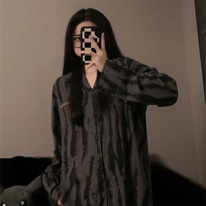 Real Photos# German Velvet Striped Letter Thickened Warm Pajamas Autumn Winter Men's Plus Size Long Sleeve Two-Piece Loungewear Set · Wholesale · OEM · Worldwide Shipping - Detail 5