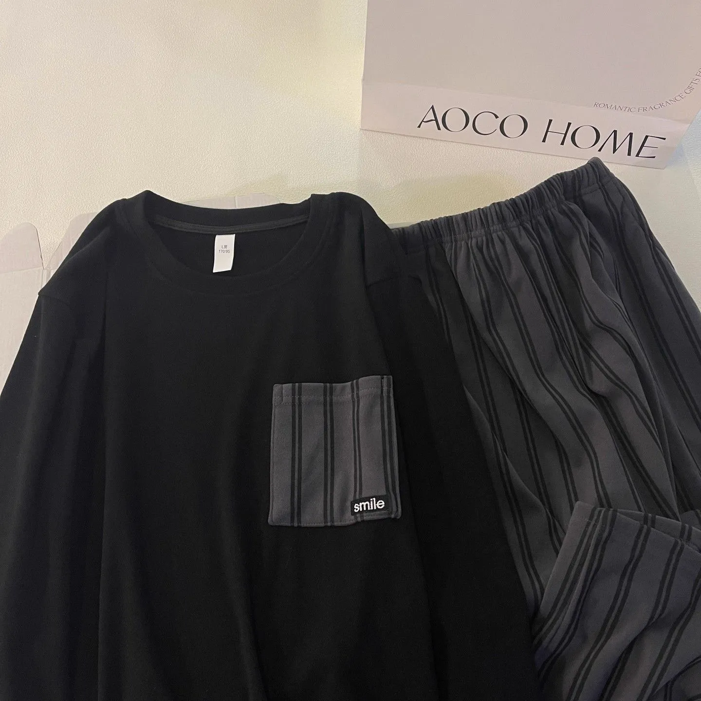 Real Shot# German Velvet Round Neck Pocket Striped Thickened Warm Pajamas Women Autumn Winter Men Plus Size Set Couple Loungewear · Wholesale · OEM · Worldwide Shipping - Detail 7