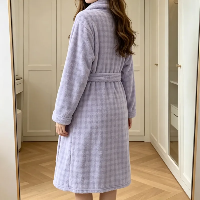 350G thickened warm coral fleece robe women bathrobe loose tie pajamas flannel · Wholesale · OEM · Worldwide Shipping - View 3