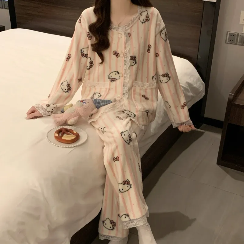 81W# 겨울 신상 플란넬 잠옷 여성 프린세스 스타일 두꺼운 달콤한 소녀 홈웨어 세트 260g · 도매 · OEM · 전 세계 배송 - View 3