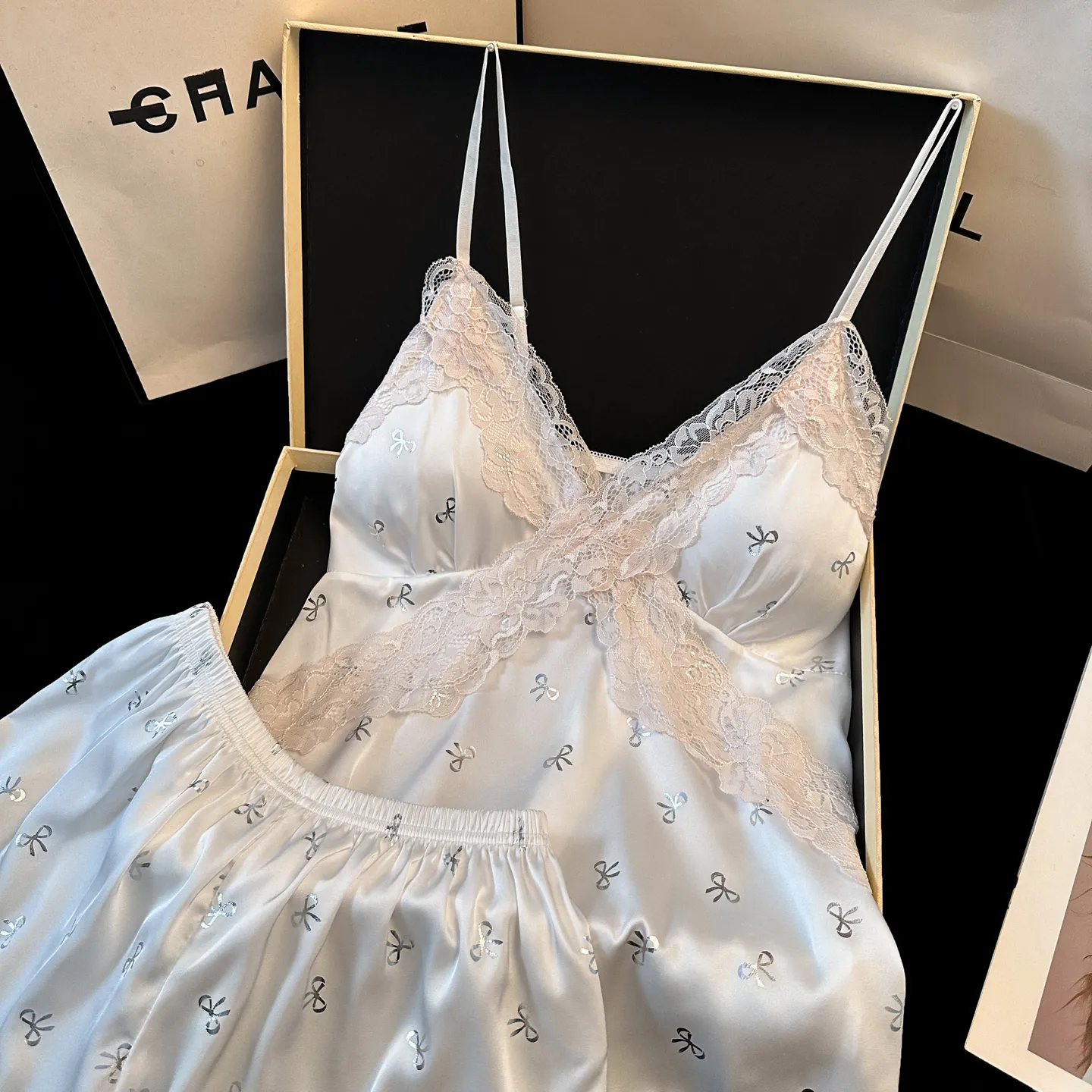 Summer New Ice Silk Cami Shorts Two-Piece Set Cool Sensual Lace Trim Summer Pajama Women's Set with Chest Pads · Wholesale · OEM · Worldwide Shipping - Detail 4