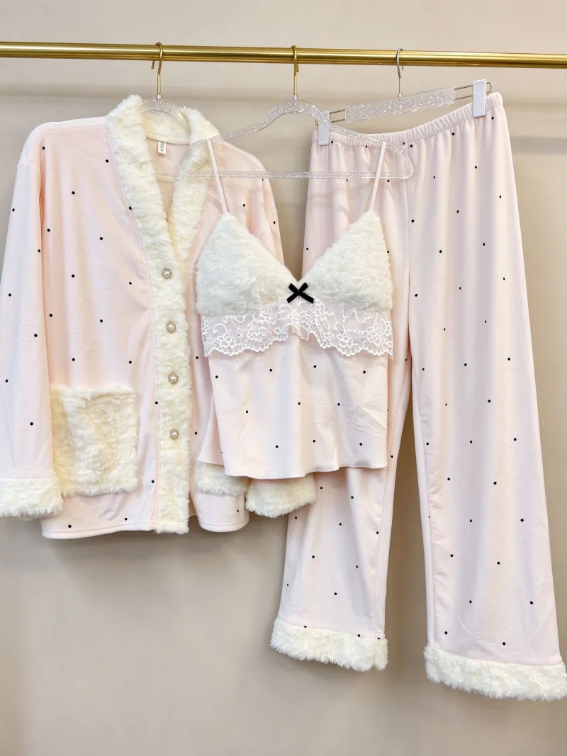 Winter Thickened Island Velvet Three-Piece Pajama Set for Women Lace Young Girl Long Sleeve Plush Loungewear Pastoral Rabbit Set · Wholesale · OEM · Worldwide Shipping - Detail 5