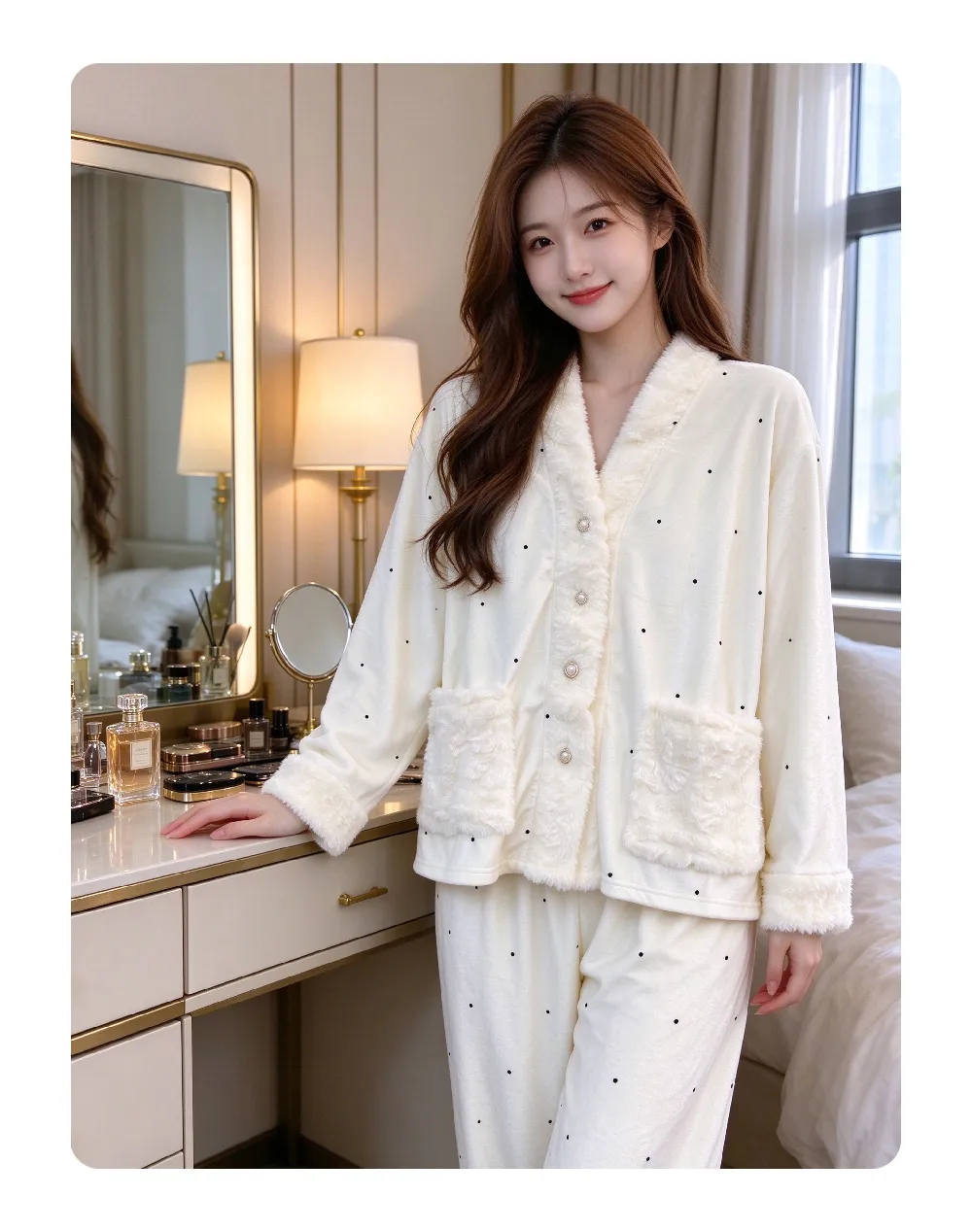 Pyjama trois pièces en velours polaire islandais épais pour femme, dentelle, manches longues, peluche, tenue d'intérieur, pois, blanc cassé, hiver · Grossiste · OEM · Mondial - Detail 6