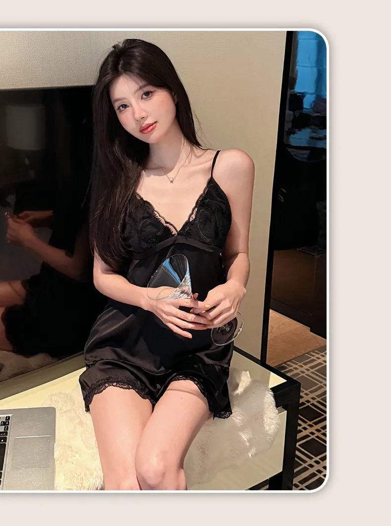 Summer Light Luxury French-Style Heavy-Craft Feather-Trimmed Pajama Camisole with Chest Pad and Shorts Premium Ice Snow Silk Nightdress · Wholesale · OEM · Worldwide Shipping - Detail 30