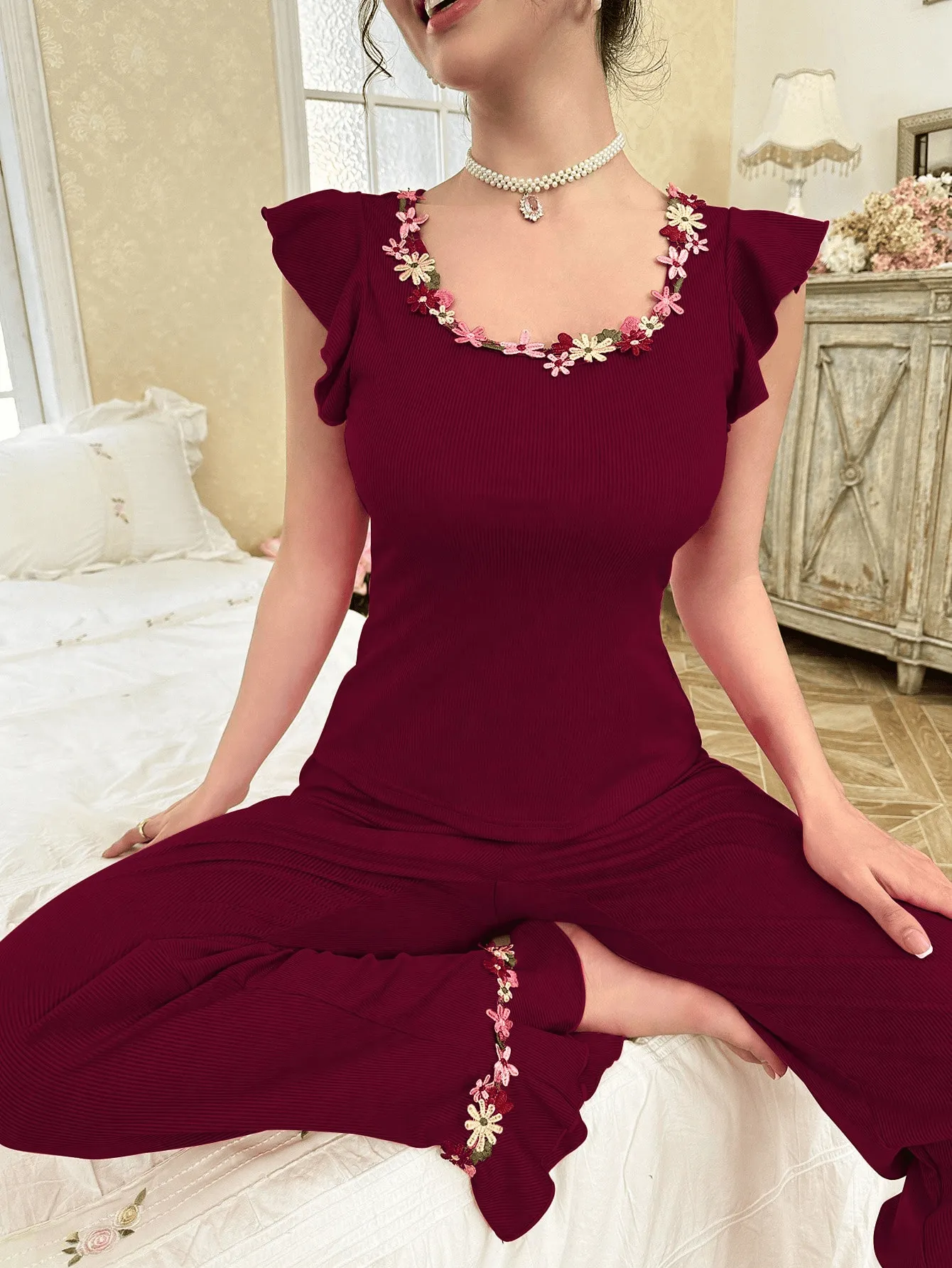 Cross-Border New Summer Solid Color Pajama Set, Fashion Embroidered Crew Neck Pullover Top and Stretch Flare Pants, Two-Piece Loungewear · Wholesale · OEM · Worldwide Shipping - Detail 5