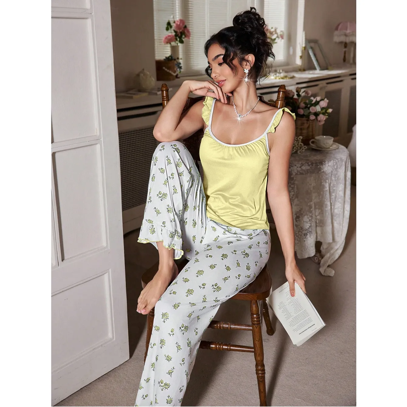 2026 American Retro Cap Sleeve Top and Small Floral Flare Pants Pajama Set, Casual Two-Piece Wearable-Outside Loungewear · Wholesale · OEM · Worldwide Shipping - View 2