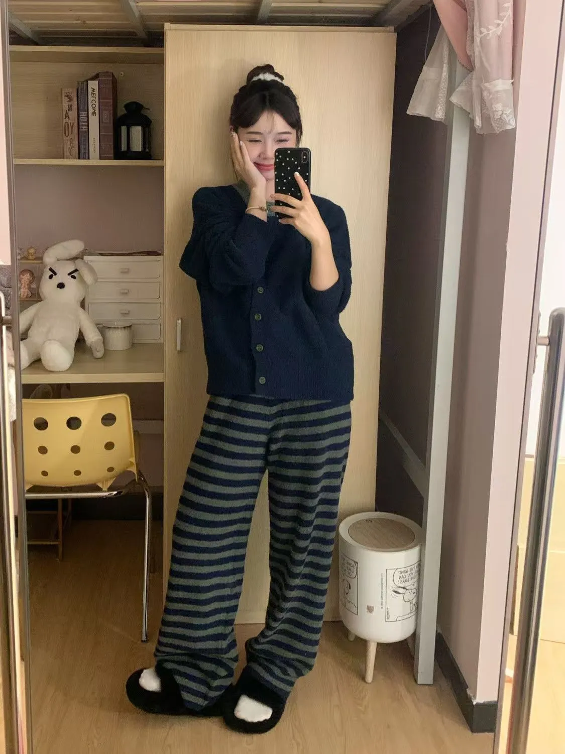 Korean Style Minimalist Striped Knit Pajamas Women Winter New Fleece-Lined Thickened Half-Fleece Loungewear · Wholesale · OEM · Worldwide Shipping - Detail 10