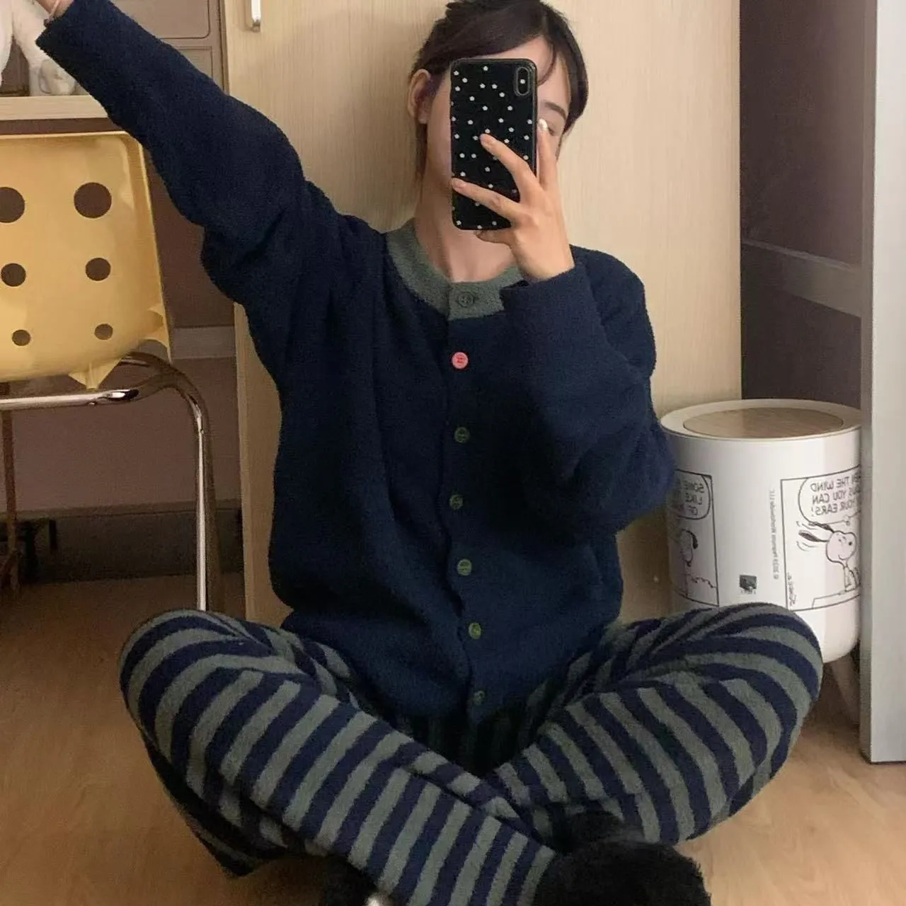 Korean Style Minimalist Striped Knit Pajamas Women Winter New Fleece-Lined Thickened Half-Fleece Loungewear · Wholesale · OEM · Worldwide Shipping - View 1