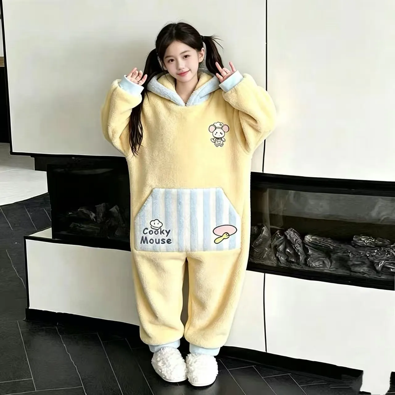 Cute Cartoon Mouse One-Piece Nightgown, Funny Winter Coral Fleece Sleepwear · Wholesale · OEM · Worldwide Shipping - View 3