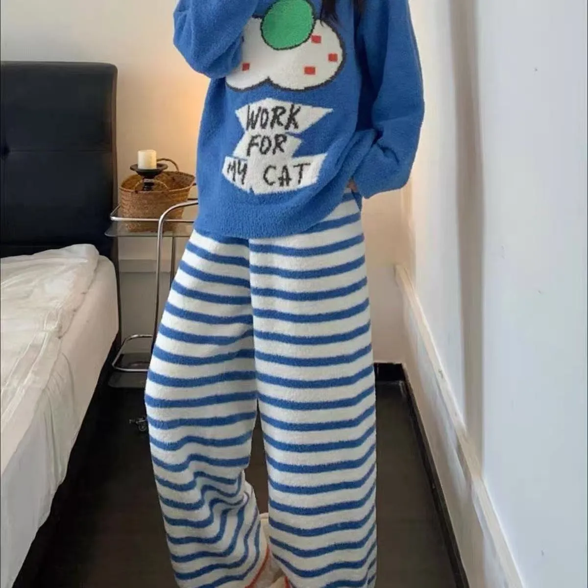 Pyjama femme à rayures style coréen, nouvelle collection hiver, polaire épaisse tricotée, tenue d'intérieur · Grossiste · OEM · Mondial - Detail 6