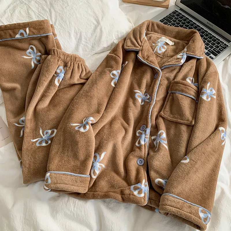 Pyjama femme à nœud style Maillard, automne-hiver, épais, velours corail, chaud, mignon, décontracté, haut de gamme, vêtement d'intérieur · Grossiste · OEM · Mondial - View 2