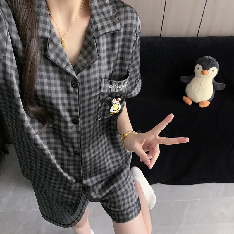 Cartoon Black-Gray Penguin Pajamas for Women, Simple Short-Sleeve Shorts Two-Piece Set, Lightweight Homewear for Summer · Wholesale · OEM · Worldwide Shipping - Detail 6