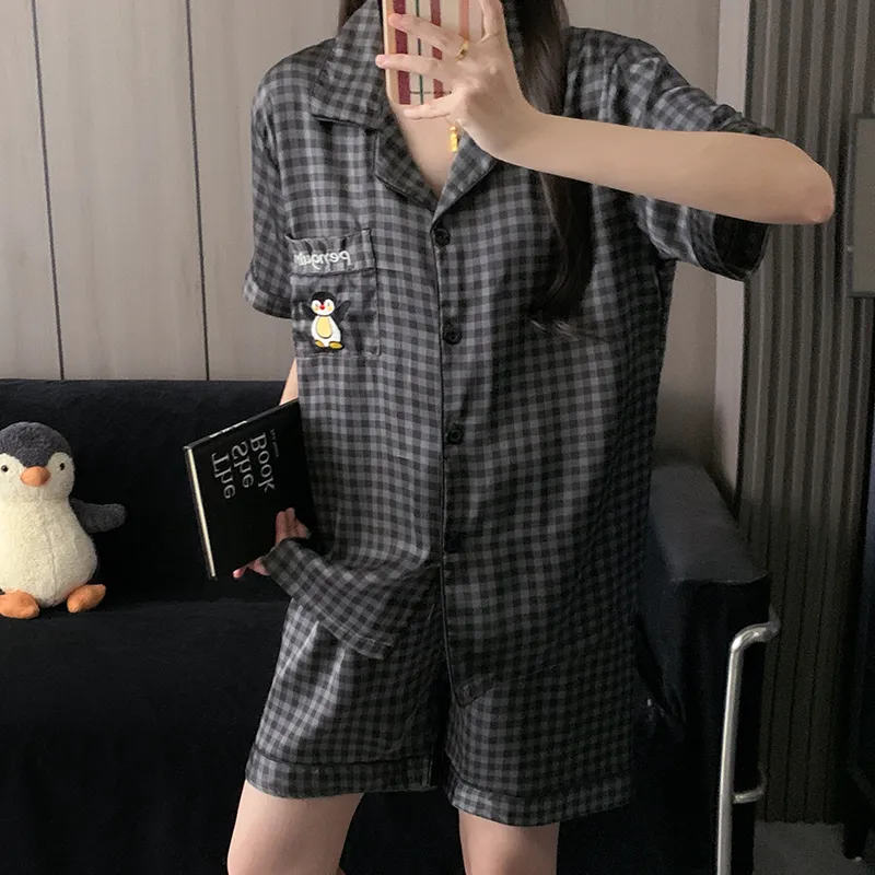Cartoon Black-Gray Penguin Pajamas for Women, Simple Short-Sleeve Shorts Two-Piece Set, Lightweight Homewear for Summer · Wholesale · OEM · Worldwide Shipping - Detail 5
