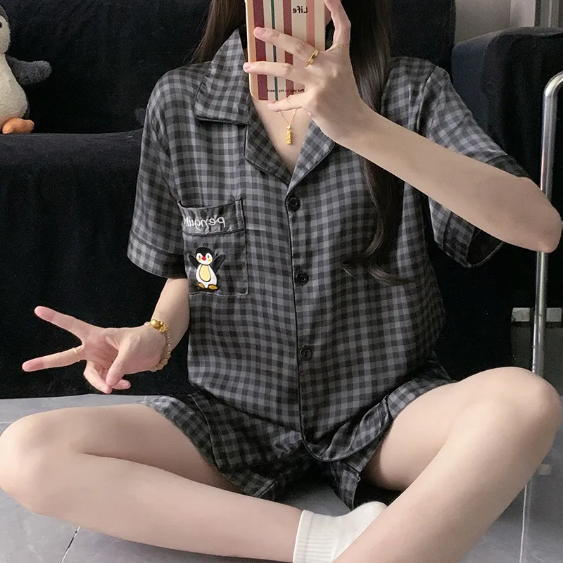 Cartoon Black-Gray Penguin Pajamas for Women, Simple Short-Sleeve Shorts Two-Piece Set, Lightweight Homewear for Summer · Wholesale · OEM · Worldwide Shipping - Detail 2