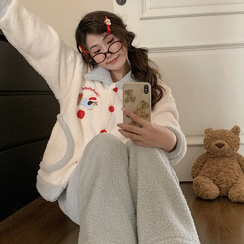 Pyjama femme chien et pomme de Noël en velours double face mi-moelleux, hiver, mignon, grande taille 220 jin, tenue d'intérieur · Grossiste · OEM · Mondial - View 3