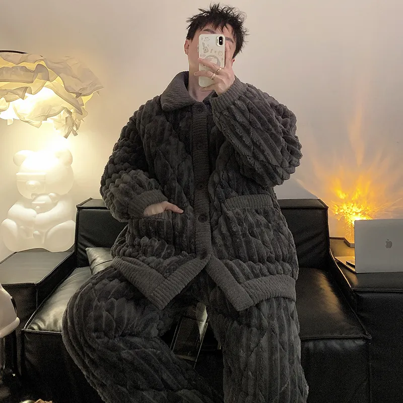 2026 New Winter Flannel Pajamas for Men Autumn Winter Thickened Fleece Three-Layer Quilted Loungewear Set · Wholesale · OEM · Worldwide Shipping - View 3