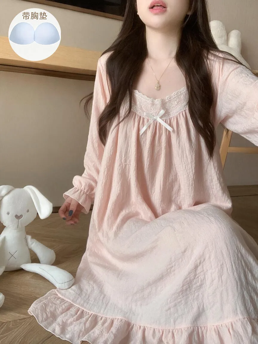Qiaomengran Chemise de nuit femme nœud plissé dentelle manches longues uni, printemps-automne, col carré pull, vêtement d'intérieur mi-long · Grossiste · OEM · Mondial