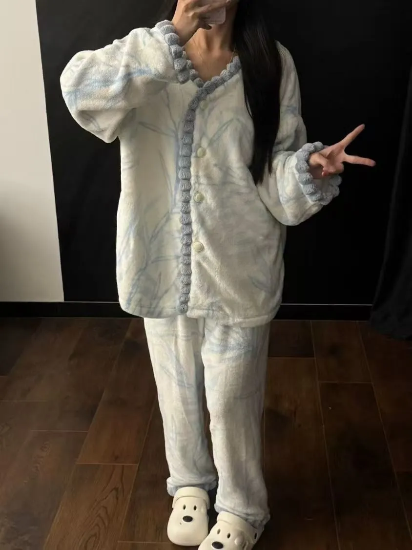 Women's Pajamas Autumn Winter Coral Fleece Thickened Cartoon Student V-Neck Sweet Flannel Loungewear Set Wearable Outside · Wholesale · OEM · Worldwide Shipping - Detail 6