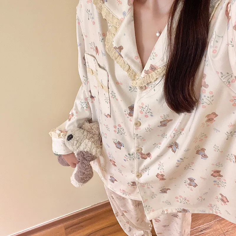 Autumn/Winter New German Velvet Women's Cartoon Lace Collar Loungewear Set · Wholesale · OEM · Worldwide Shipping