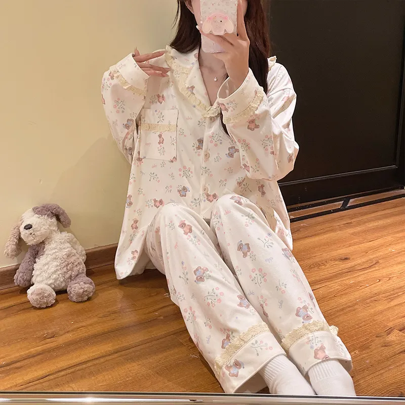 Autumn/Winter New German Velvet Women's Cartoon Lace Collar Loungewear Set · Wholesale · OEM · Worldwide Shipping - View 2