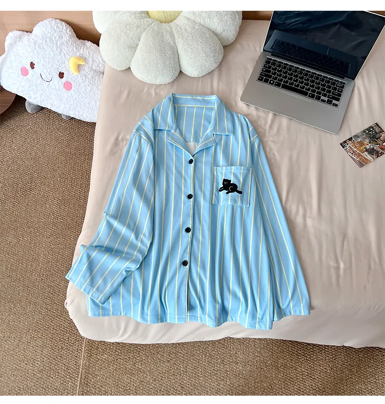 Nouvelle collection automne-hiver, ensemble pyjama couple en velours allemand avec col à motif cartoon · Grossiste · OEM · Mondial - Detail 10