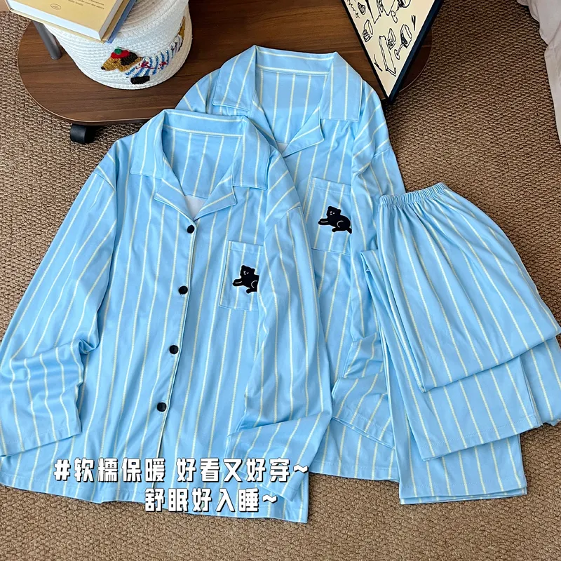 Nouvelle collection automne-hiver, ensemble pyjama couple en velours allemand avec col à motif cartoon · Grossiste · OEM · Mondial